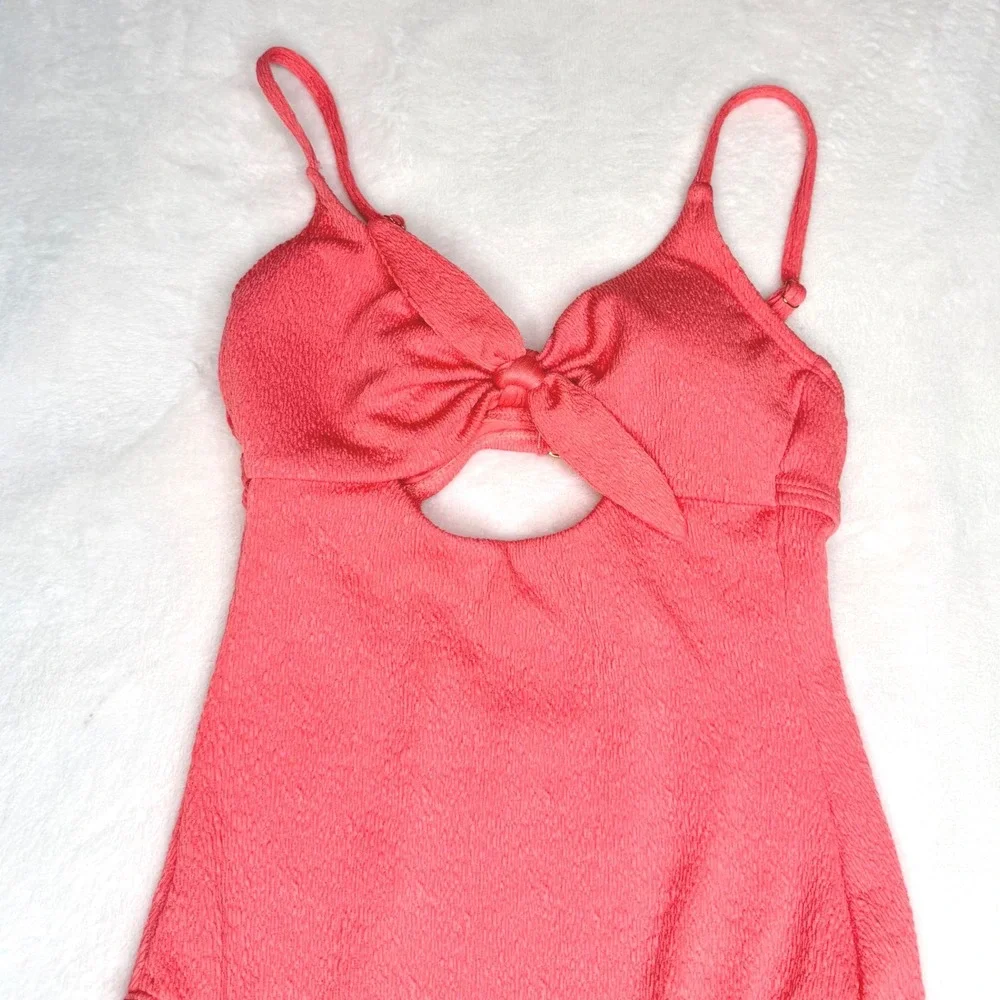 Shade‎ & Shore Coral One Piece Swimsuit Textured Knot Front XS Cutout
